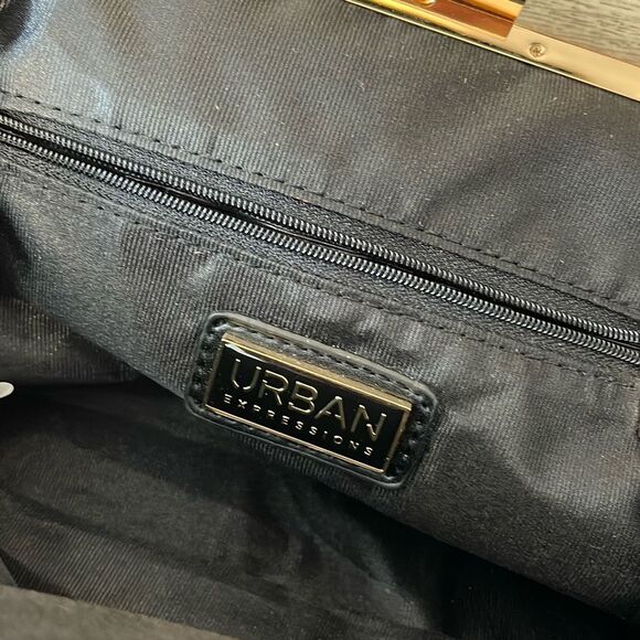 Urban Expressions Womens Faux Fur Chain Evening Clutch Crossbody Small OS NWOT - Picture 6 of 7